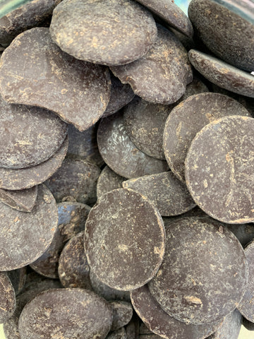 Organic vegan dark chocolate buttons: per 50g