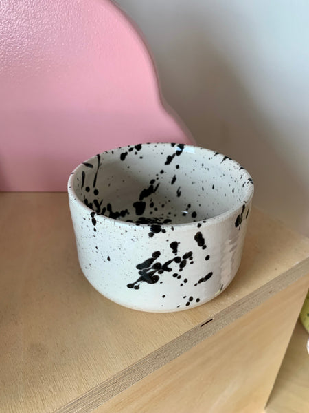 Hand thrown Moss Studio ceramic mug made in Altrincham: white with black